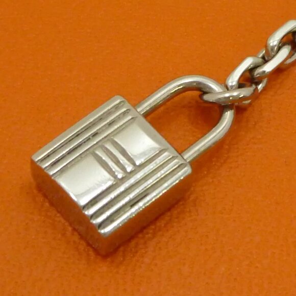 Authentic HERMES Cadena Motif Chain Type Silver Tone Scarves Ring - Picture 6 of 11